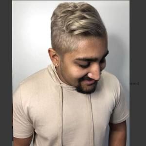 Meet your Posher, Jay